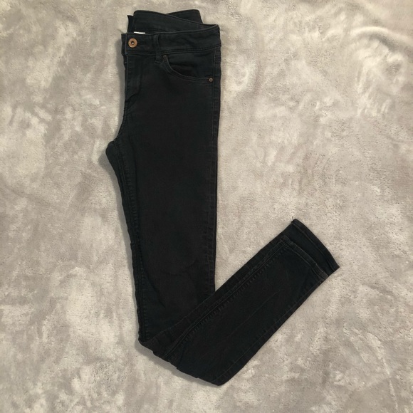 Black Basic Skinny Jeans - Picture 1 of 4